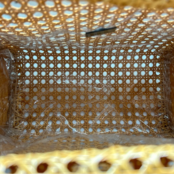 Serpui Suzy Wicker Tassel Tote Bag - Picture 11 of 14